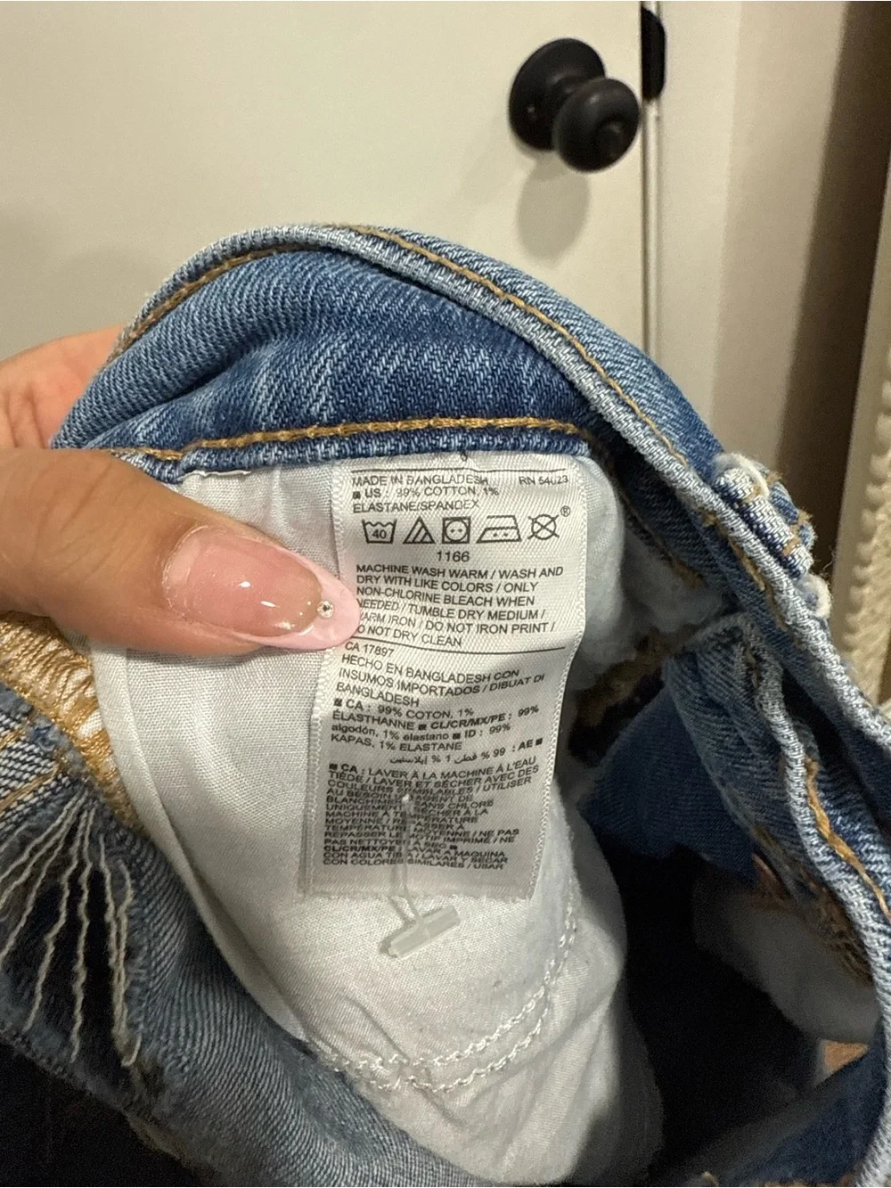 Old Navy Medium Blue Rolled-Hem Jean Shorts Jorts